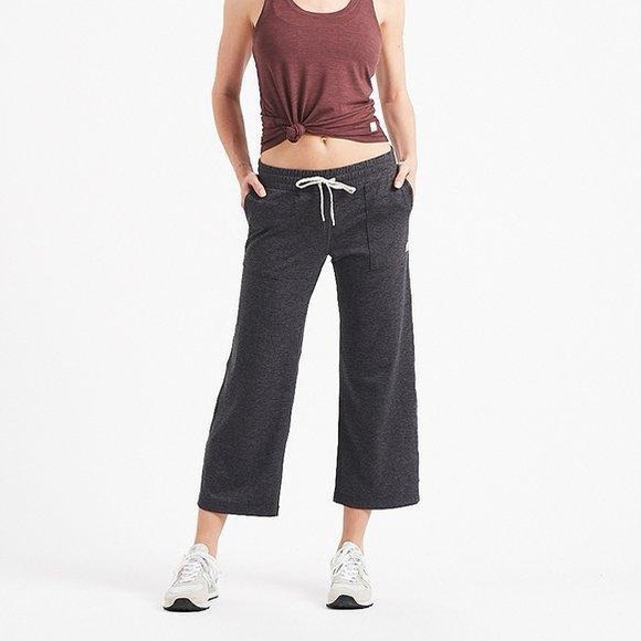 Vuori Lunar Pant Wide Leg Stretch Capris in Charcol heathered Grey Size Medium - Picture 2 of 8
